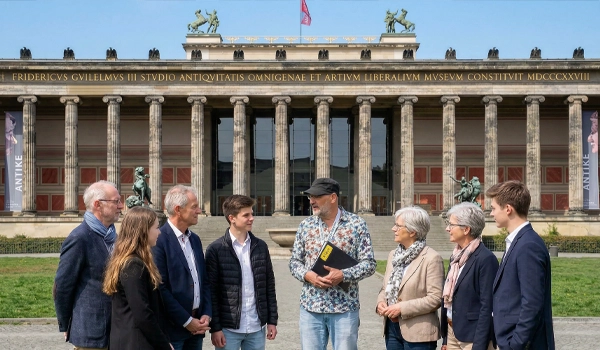 Museumsinsel: Kolonnaden und Berliner Dom