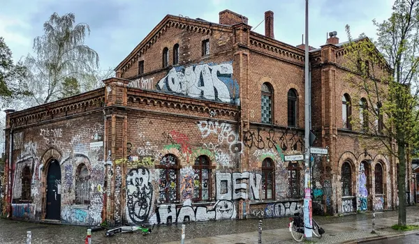 Das Alte Zollhaus aud der Lohmuehleninsel